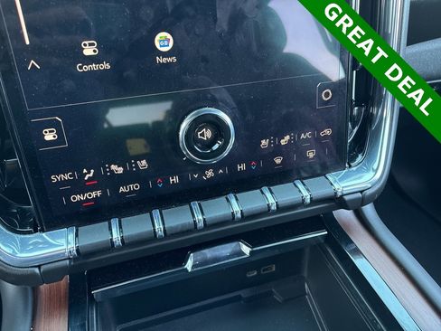 Used 2025 GMC Yukon Denali image 20