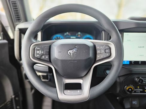 New 2025 Ford Bronco 2-Door AWD/4WD image 18