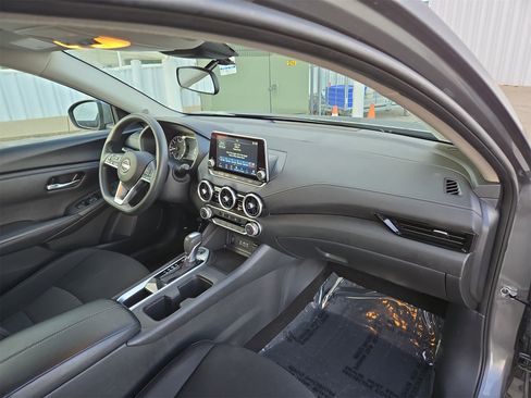 Certified 2024 Nissan Sentra SV image 16