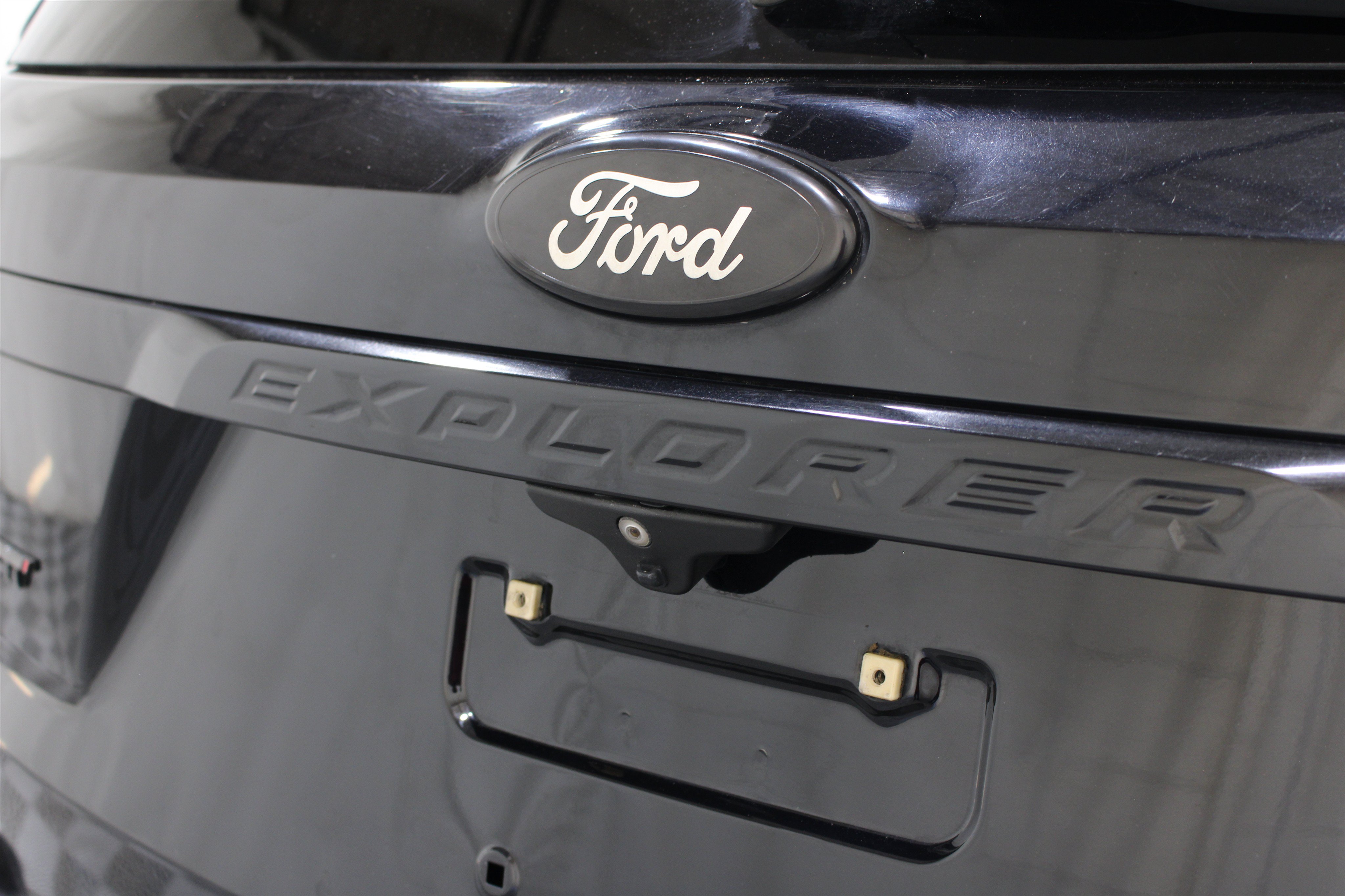 Used 2016 Ford Explorer Sport w/ Equipment Group 401A AWD/4WD image 31