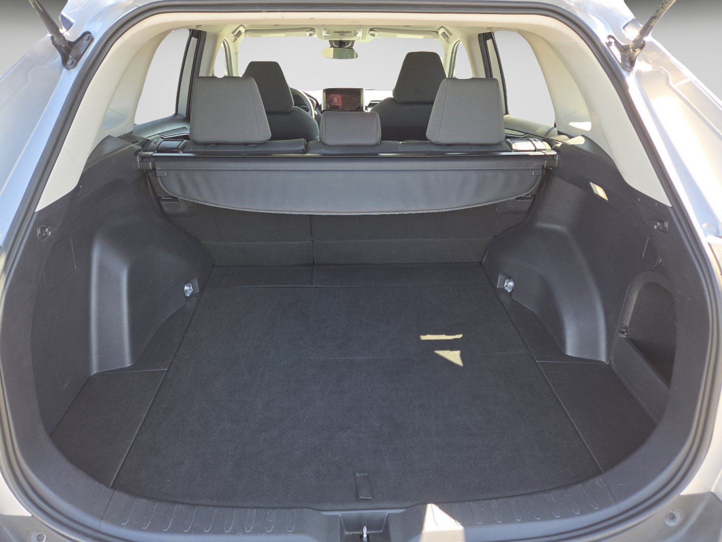 Used 2025 Toyota RAV4 XLE AWD/4WD image 26