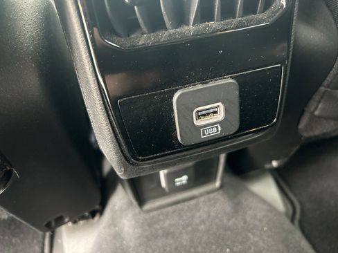 Used 2022 Jeep Compass Limited w/ Sun and Sound Group image 11