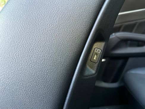 Used 2025 Kia Sorento SX Prestige AWD/4WD image 8