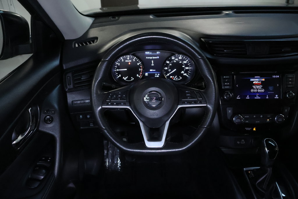 Used 2019 Nissan Rogue SV AWD/4WD image 18