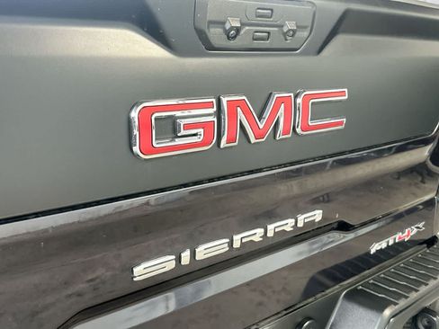 Used 2024 GMC Sierra 1500 AT4X w/ AT4X AEV Edition AWD/4WD image 10