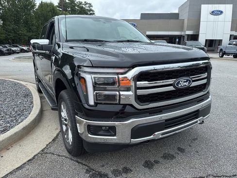 New 2025 Ford F150 Lariat w/ Equipment Group 501A Mid image 3