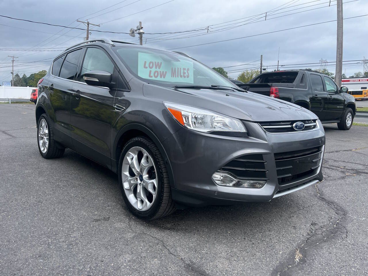 Used 2013 Ford Escape Titanium w/ Parking Technology Pkg AWD/4WD image 4