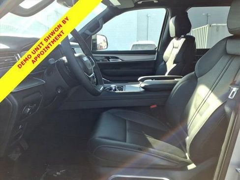 New 2026 Jeep Grand Wagoneer 4WD image 13