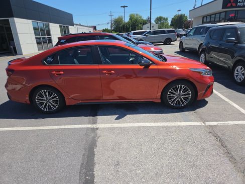 Certified 2023 Kia Forte GT-Line w/ GT-Line Premium Package FWD image 8