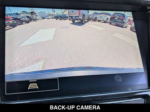 Used 2021 Chevrolet TrailBlazer ACTIV w/ Technology Package FWD image 21