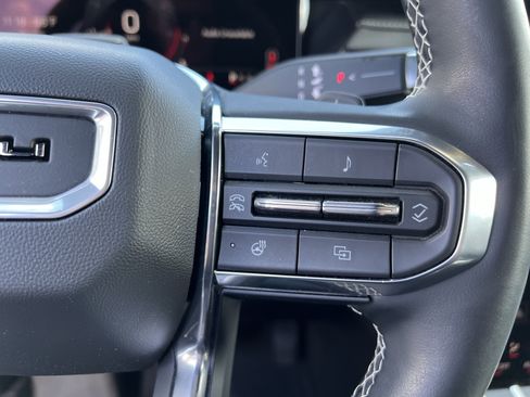 Used 2024 GMC Acadia Denali w/ Super Cruise Package image 20