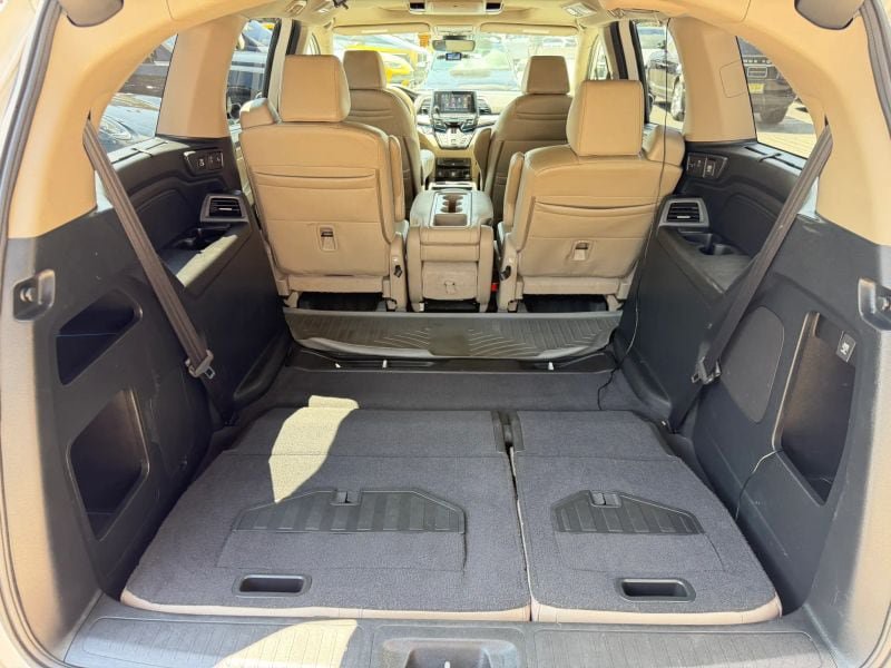 Used 2021 Honda Odyssey Touring image 37