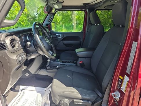 Used 2022 Jeep Gladiator Sport AWD/4WD image 22