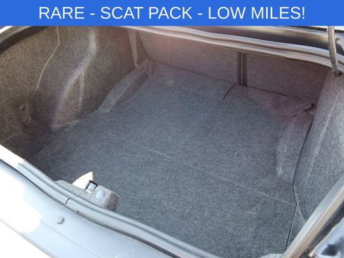 Used 2022 Dodge Challenger R/T Scat Pack w/ Shaker Package RWD image 10
