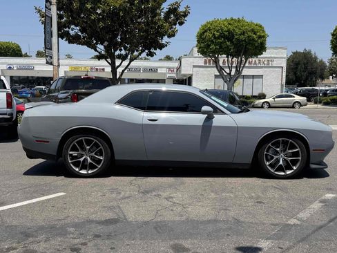 Used 2022 Dodge Challenger GT RWD image 6