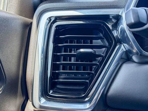 Used 2024 GMC Canyon Elevation w/ Elevation Premium Package RWD image 48