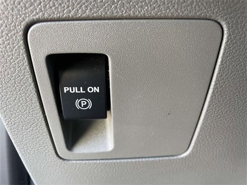 Used 2018 Ford F150 XL w/ Equipment Group 101A Mid image 20