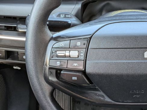 Used 2025 Kia K4 FWD image 17