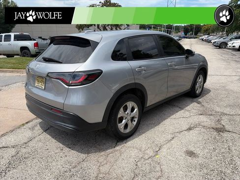 Used 2023 Honda HR-V LX image 5