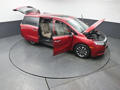 Used 2024 Honda Odyssey EX-L image 52