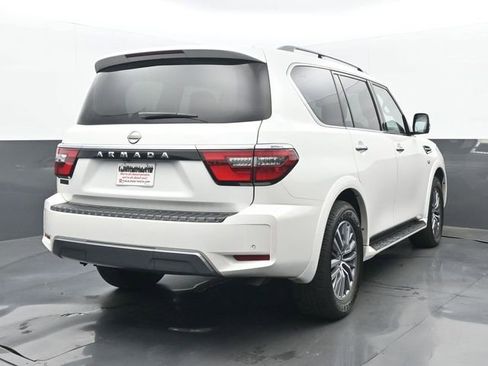 Used 2022 Nissan Armada SV w/ SV Appearance Package image 6