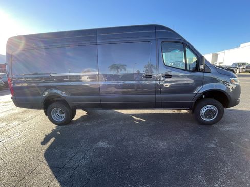 New 2026 Mercedes-Benz Sprinter 3500 image 3