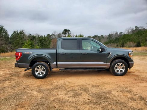 Used 2021 Ford F150 XLT w/ Equipment Group 301A Mid image 16