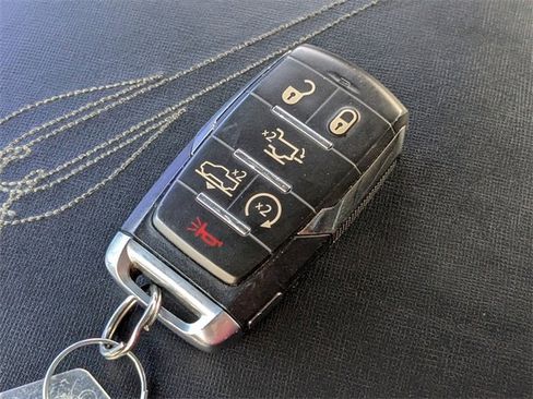 Certified 2020 RAM 1500 Limited image 28