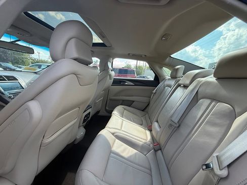 Used 2017 Lincoln MKZ Select w/ Select Plus Package AWD/4WD image 18