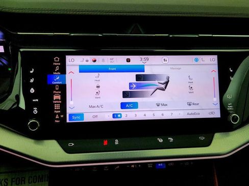 Used 2025 Jeep Wagoneer S Launch Edition image 18