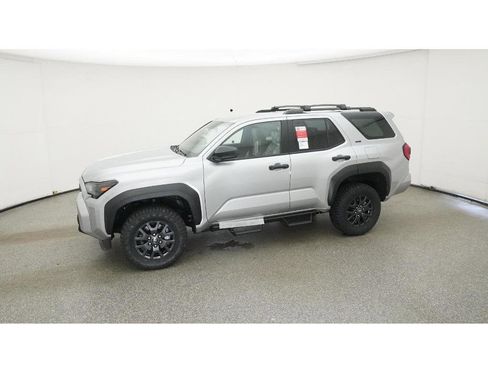 New 2025 Toyota 4Runner SR5 image 2