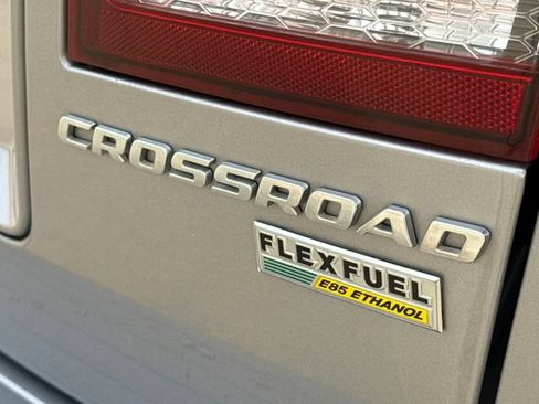 Used 2018 Dodge Journey Crossroad FWD image 9