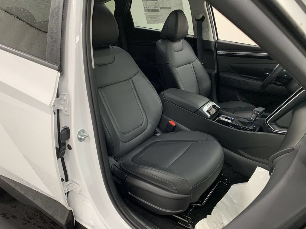 Used 2024 Hyundai Tucson SEL w/ Convenience Package FWD image 24