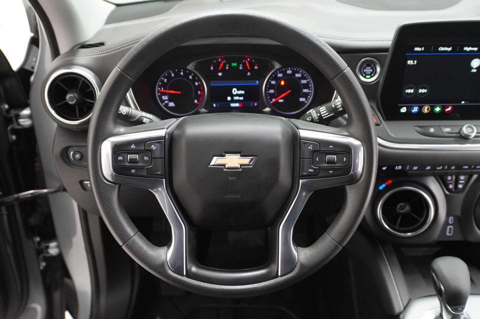 Used 2024 Chevrolet Blazer LT w/ Convenience Package FWD image 14