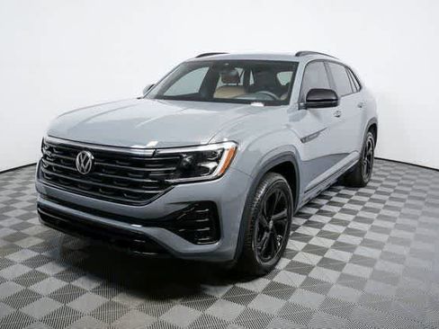 New 2026 Volkswagen Atlas Cross Sport SEL R-Line image 24
