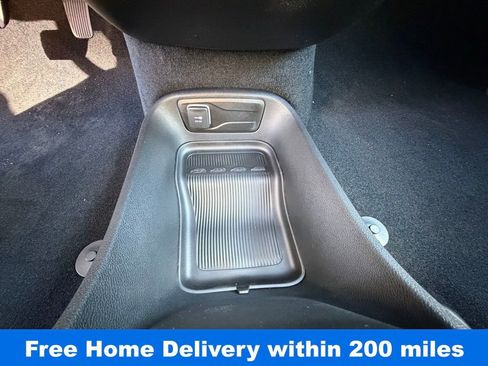 New 2026 Chrysler Pacifica Select image 23