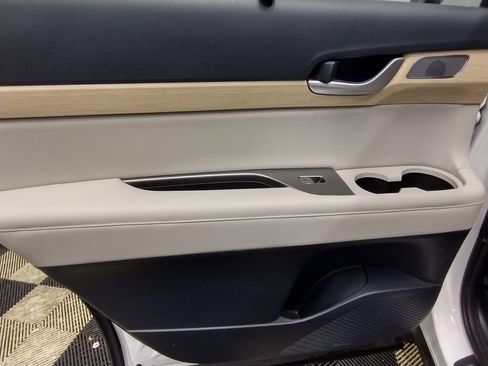 Used 2023 Hyundai Palisade Limited w/ Cargo Package image 29