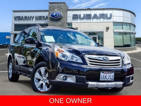Used 2012 Subaru Outback 2.5i Limited AWD/4WD image 1