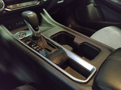 Used 2024 Nissan Sentra SV FWD image 26
