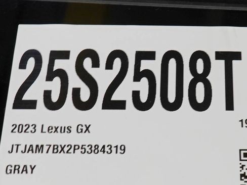 Used 2023 Lexus GX 460 Premium w/ Premium Package AWD/4WD image 28