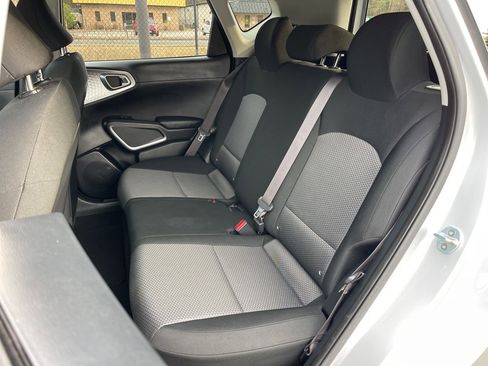 Certified 2021 Kia Soul LX image 19