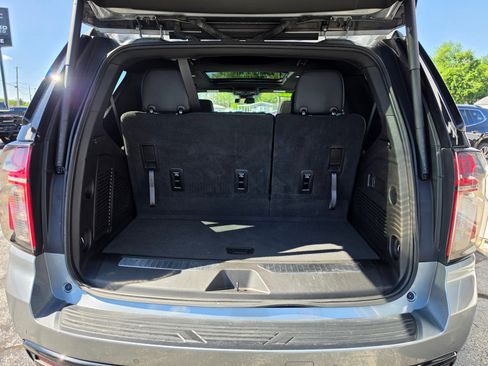 Used 2023 Chevrolet Tahoe RST AWD/4WD image 5
