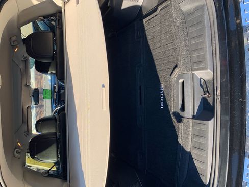 Used 2016 Nissan Rogue SL w/ SL Premium Package image 12