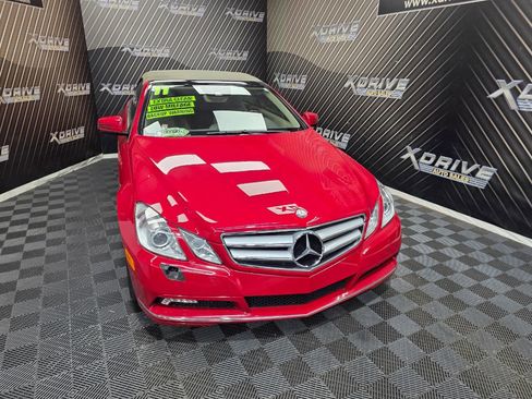 Used 2011 Mercedes-Benz E 350 Cabriolet image 6