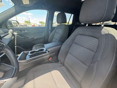 Used 2025 Chevrolet Equinox LT w/ Midnight Edition FWD image 21