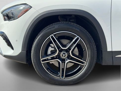 Certified 2026 Mercedes-Benz GLA 250 image 10
