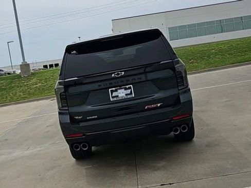 New 2026 Chevrolet Suburban RST AWD/4WD image 7