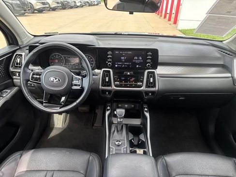 Used 2021 Kia Sorento S AWD/4WD image 25