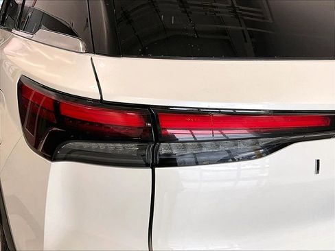 Used 2022 INFINITI QX60 Luxe w/ Cargo Package image 27