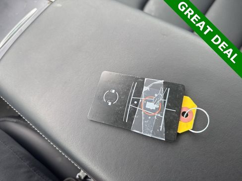 Used 2023 Tesla Model 3 Standard Range image 26